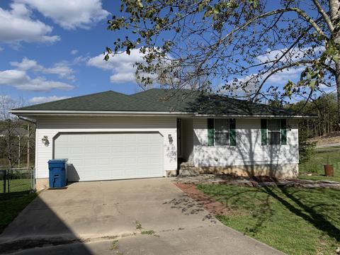 142 Maplewood Dr, Branson, MO 65616 photo 1