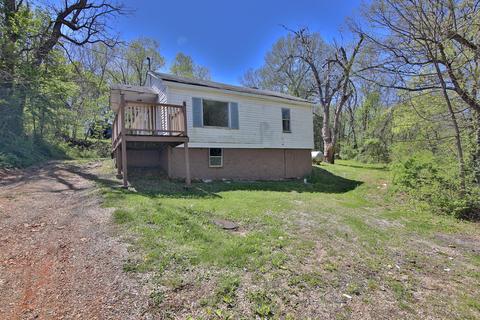 102 Gracey St, Thayer, MO 65791 photo 1