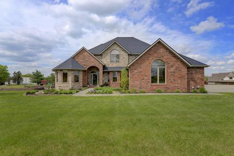 135 Brighton Dr, Ozark, MO 65721 photo 1