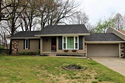 2179 E Barcelona Pl, Springfield, MO 65804 photo 1