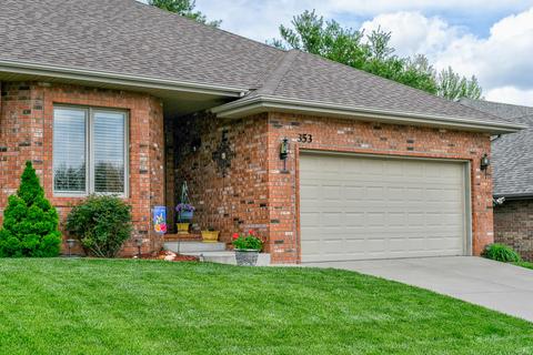 353 E Degraffenreid St, Springfield, MO 65810 photo 1