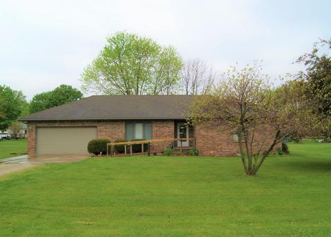 125 N Oak Grv, Marshfield, MO 65706 photo 1