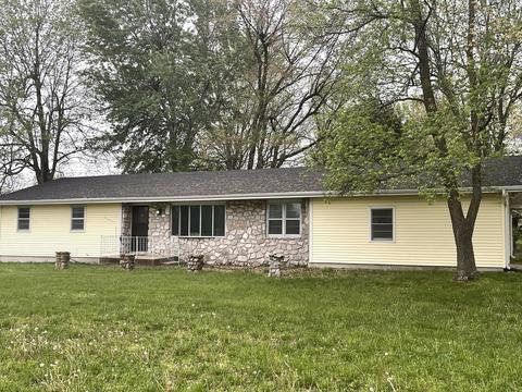 4216 S Meadowlark Dr, Springfield, MO 65810 photo 1