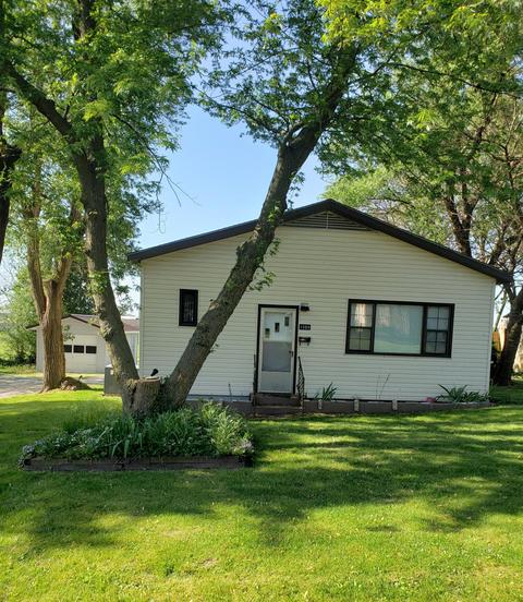 1309 E Sycamore St, Monett, MO 65708 photo 1