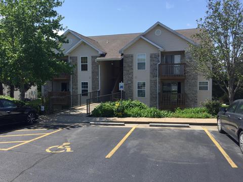 111 Vixen Cir #B, Branson, MO 65616 photo 1