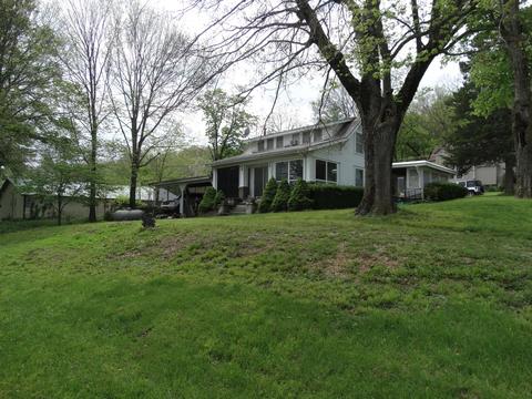 312 W 4th St, Galena, MO 65656 photo 1