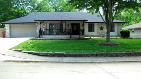 5620 S Clay Ave, Springfield, MO 65810 photo 1