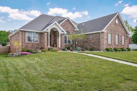 1643 W Riverside St, Springfield, MO 65807 photo 1
