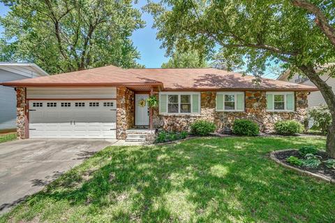 1103 E Rosebrier St, Springfield, MO 65807 photo 1