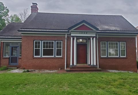1208 E Walnut St, Springfield, MO 65802 photo 1