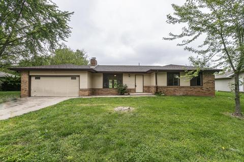 3643 W Watkins St, Springfield, MO 65802 photo 1