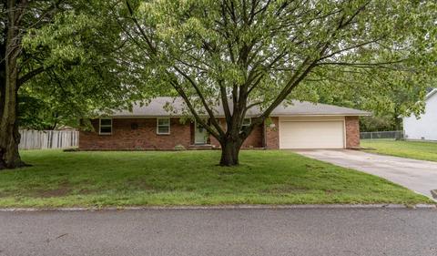 714 S Scott Cir, Republic, MO 65738 photo 1