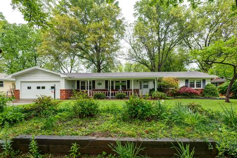 2233 E Claiborne St, Springfield, MO 65804 photo 1