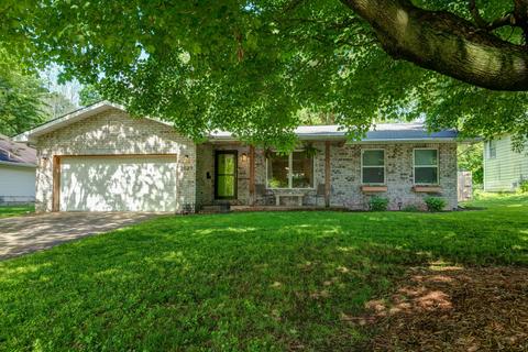 2029 S Oak Grove Ave, Springfield, MO 65804 photo 1