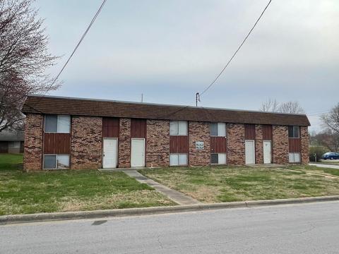 1008 E Villa Marie St, Springfield, MO 65803 photo 1