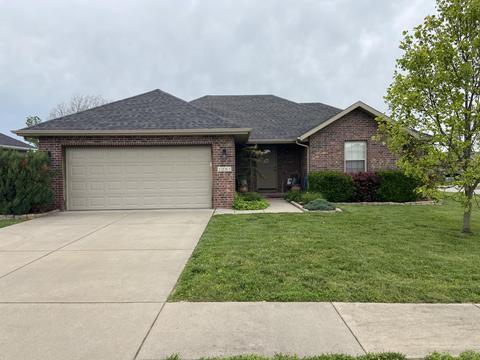 1283 S Strasbourg Ave, Springfield, MO 65802 photo 1