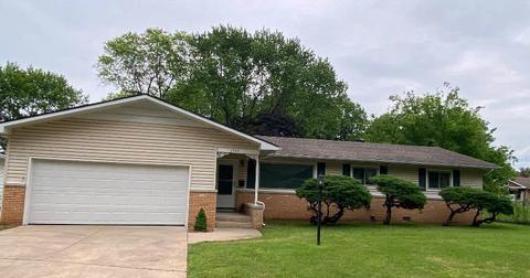 2724 S Crutcher Ave, Springfield, MO 65804 photo 1