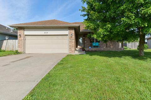 235 N Foster Ave, Springfield, MO 65802 photo 1
