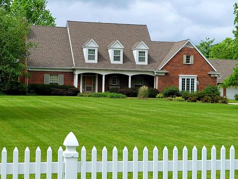 3851 El Dorado St, Springfield, MO 65809 photo 1