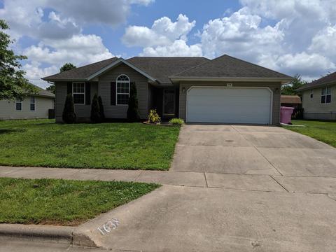 1638 S Burks Ave, Springfield, MO 65807 photo 1