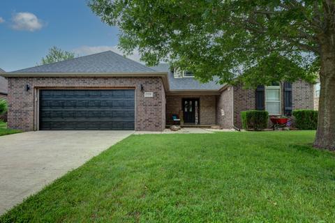 2110 E Finch St, Ozark, MO 65721 photo 1