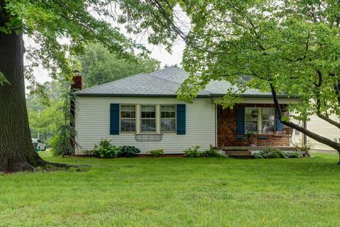 1341 E Portland St, Springfield, MO 65804 photo 1