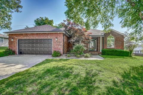215 Lancashire Dr, Branson, MO 65616 photo 1