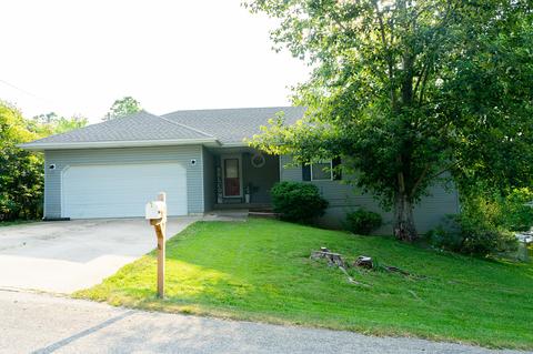 123 Maplewood Dr, Branson, MO 65616 photo 1