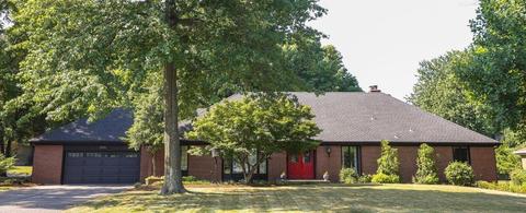 1030 E Brookside Dr, Springfield, MO 65807 photo 1