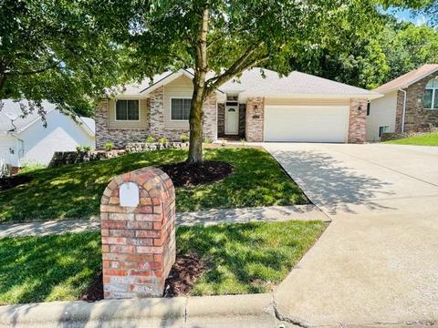 3654 N Del Lu Dr, Springfield, MO 65803 photo 1