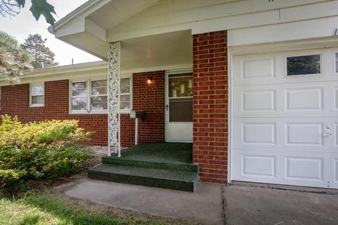 1920 E Turner St, Springfield, MO 65803 photo 1