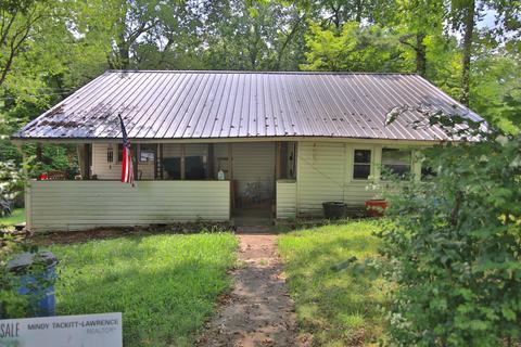608 S 5th St, Thayer, MO 65791 photo 1