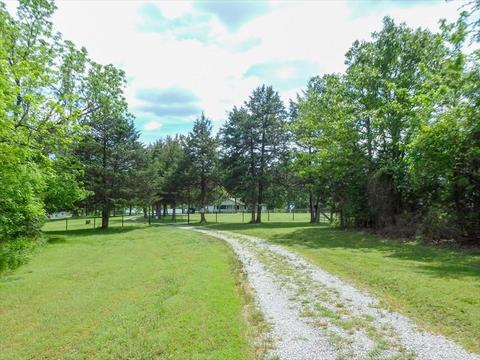 475 Elbow Rd, Protem, MO 65733 photo 1