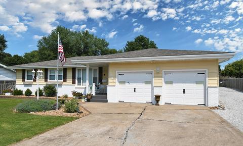 844 N Burton Ave, Springfield, MO 65802 photo 1