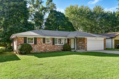 2443 S Dollison Ave, Springfield, MO 65807 photo 1