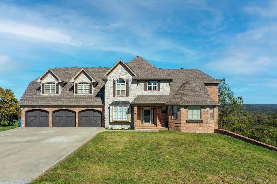 220 Whitetail Dr, Walnut Shade, MO 65771 47 Photos MLS 60203944 Movoto