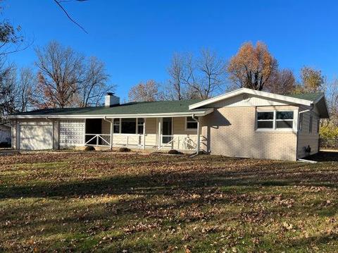 2535 W Swan St, Springfield, MO 65807 photo 1