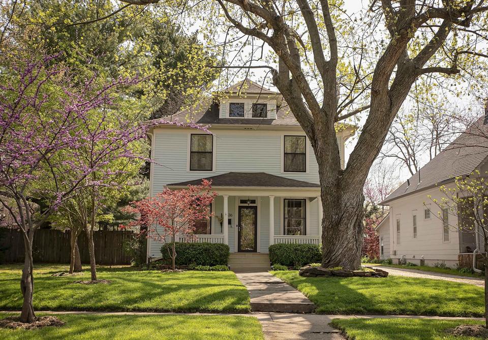 636 S Fremont Ave, Springfield, MO 65804 58 Photos MLS 60215761