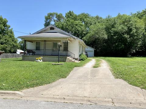 2116 N Marion Ave, Springfield, MO 65803 photo 1