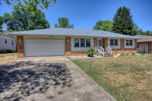 1257 E Greenwood St, Springfield, MO 65804 photo 1