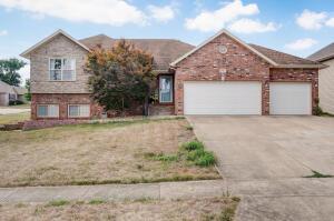 4584 Minota St, Springfield, MO 65802 photo 1
