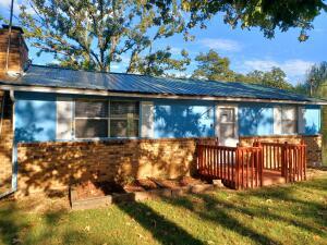 26257 Wiedenmann Pl, Edwards, MO 65326 photo 1