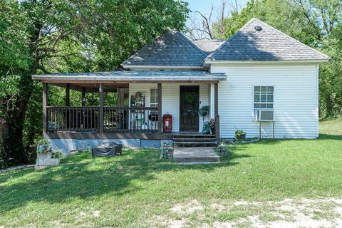 307 S Maple St, Galena, MO 65656 photo 1