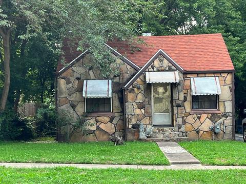2131 N Travis Ave, Springfield, MO 65803 photo 1