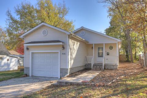 2614 E 5th St, Joplin, MO 64801 photo 1