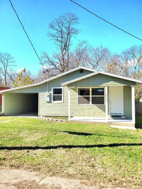 1011 N Mansfield, Ava, MO 65608 photo 1