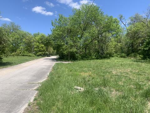 1820 N Nixon Ave, Springfield, MO 65802 photo 1