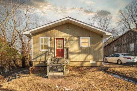 632 N 9th St, Thayer, MO 65791 photo 1