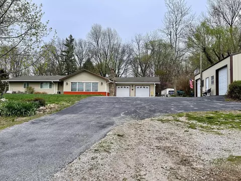 810 Johnson Ave, Ava, MO 65608 photo 1