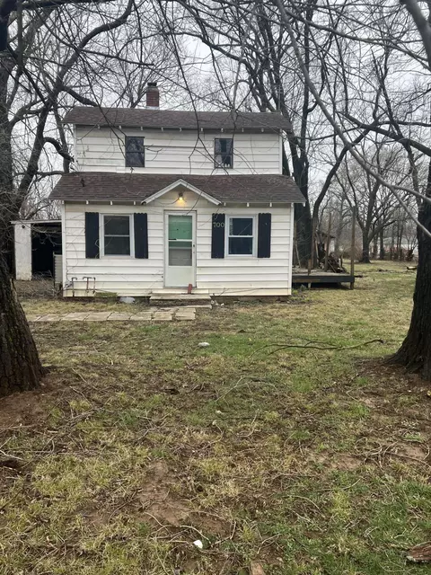 700 N Hillcrest Ave, Springfield, MO 65803 photo 1